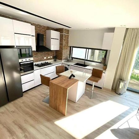 Ground Apartment 2-Bedrooms In Lake View Residence Amazing Price! New Cairo Экстерьер фото